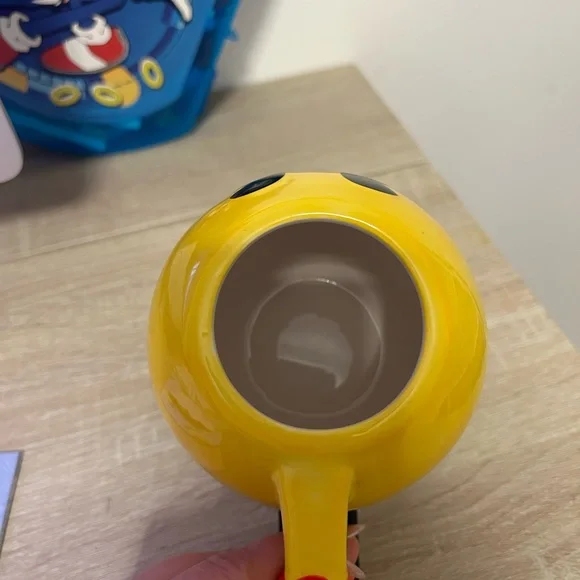 PAC-MAN big yellow ceramic coffee mug cup - Picture 7 of 9